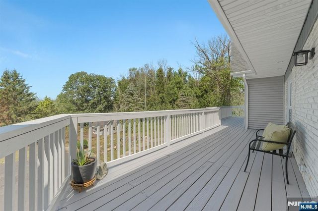 2 Rossi Drive, Clinton Twp, NJ 08809