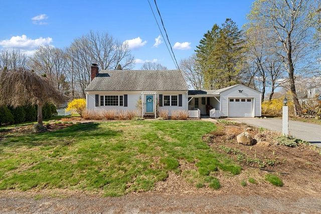 2 Shirley Lane, Stratham, NH 03885