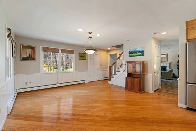 2 Shirley Lane, Stratham, NH 03885