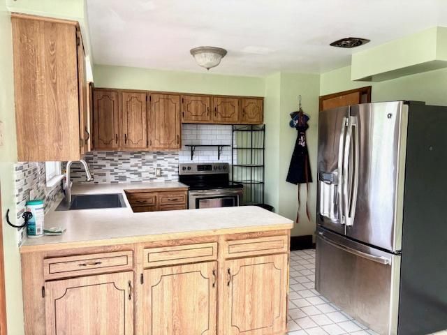 3201 S 11th STREET, Sheboygan, WI 53081