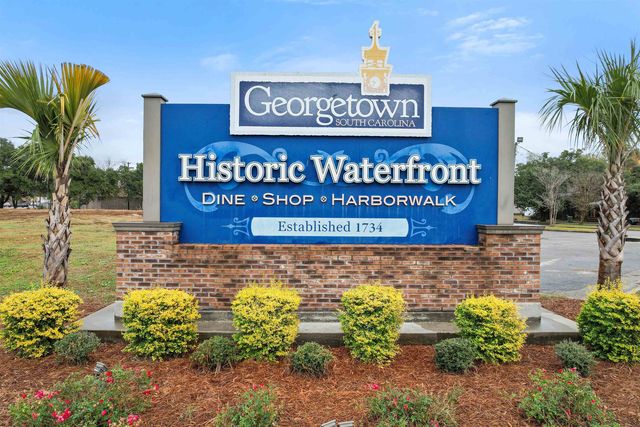 57 Missroon St., Georgetown, SC 29440