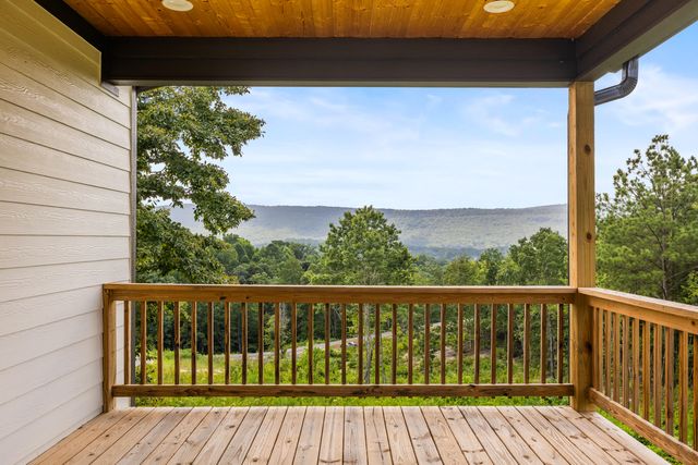 270 Cascade Drive, Rossville, GA 30741
