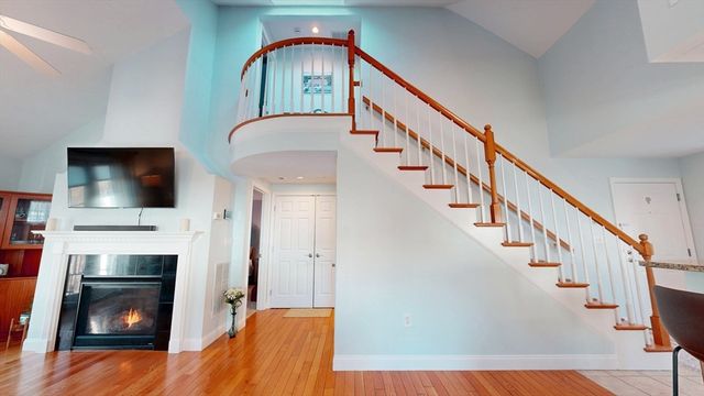 410 Salem St 1310, Wakefield, MA 01880