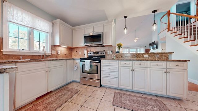 410 Salem St 1310, Wakefield, MA 01880