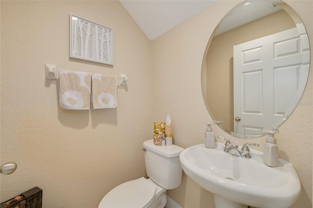 10015 6TH STREET N, St Petersburg, FL 33702