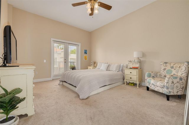 10015 6TH STREET N, St Petersburg, FL 33702