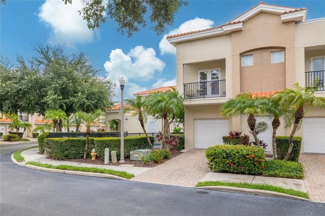 10015 6TH STREET N, St Petersburg, FL 33702