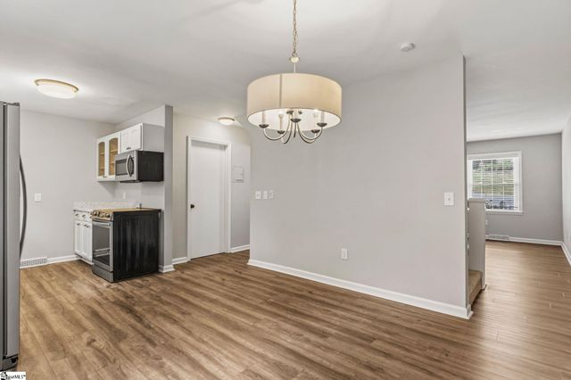 815 Edwards Road Unit 10, Greenville, SC 29615