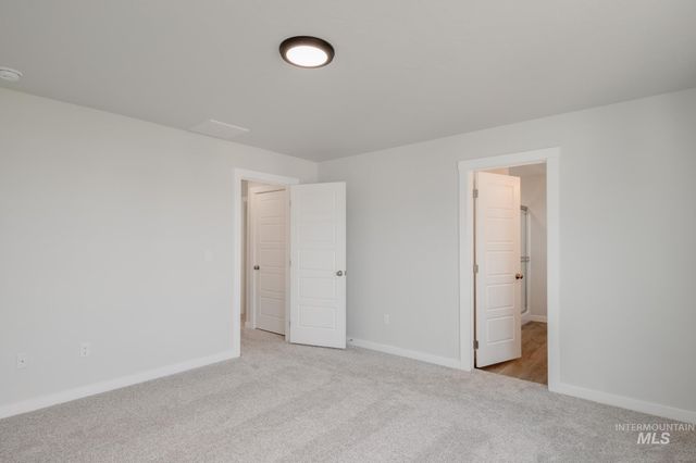 10527 W Tinder St, Star, ID 83669