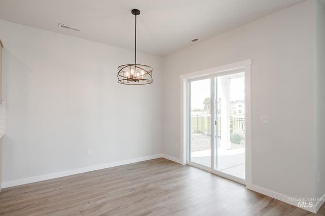 10527 W Tinder St, Star, ID 83669