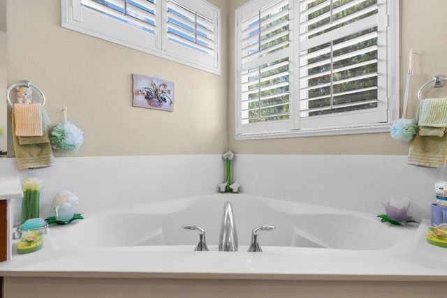 1810 Silvio Way, Oakdale, CA 95361