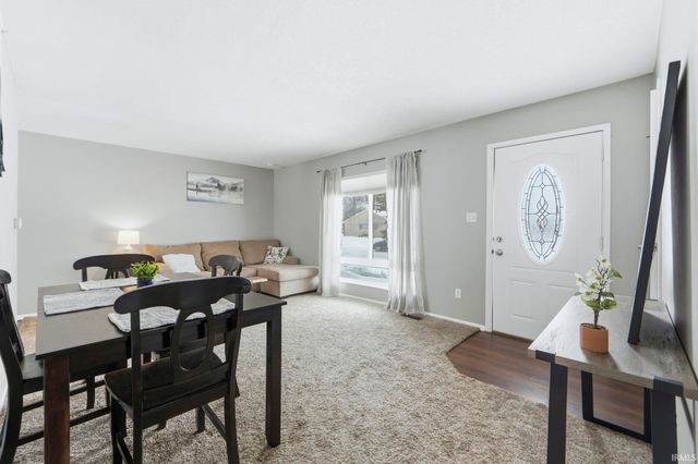 6708 Raintree Road, Fort Wayne, IN 46825