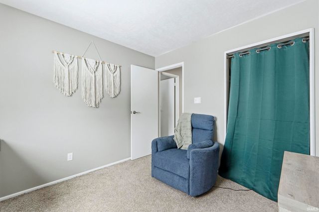 6708 Raintree Road, Fort Wayne, IN 46825