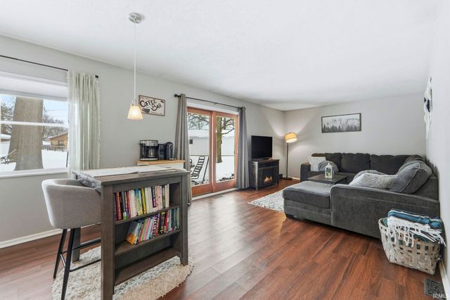 6708 Raintree Road, Fort Wayne, IN 46825