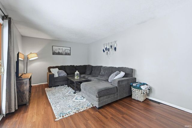 6708 Raintree Road, Fort Wayne, IN 46825