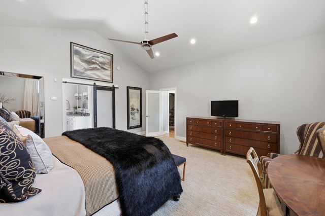 621 S Cleveland Road, Lexington, KY 40515