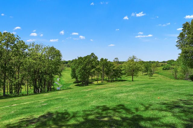 621 S Cleveland Road, Lexington, KY 40515