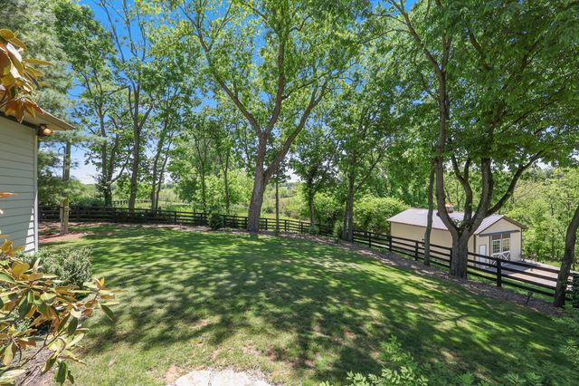 621 S Cleveland Road, Lexington, KY 40515