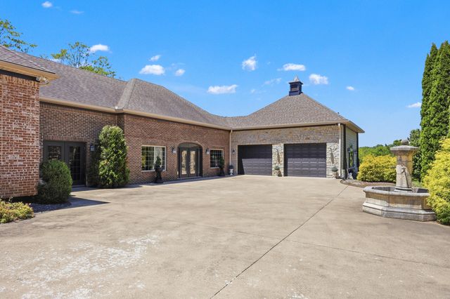 621 S Cleveland Road, Lexington, KY 40515