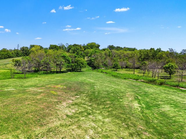 621 S Cleveland Road, Lexington, KY 40515