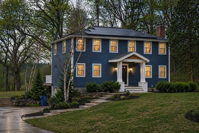 3 Kimberly Drive, Medway, MA 02053