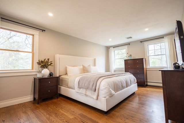 3 Kimberly Drive, Medway, MA 02053