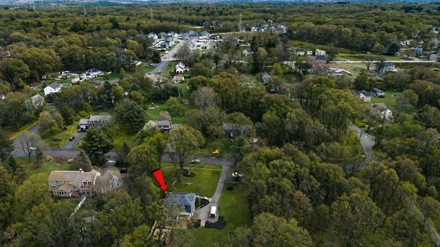 3 Kimberly Drive, Medway, MA 02053