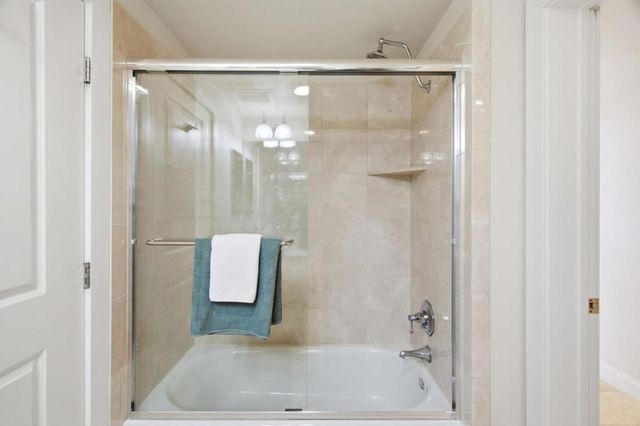 222 8th Avenue 306, San Mateo, CA 94401