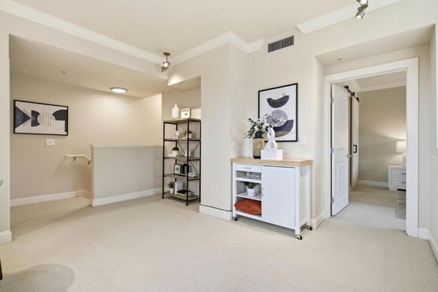 222 8th Avenue 306, San Mateo, CA 94401