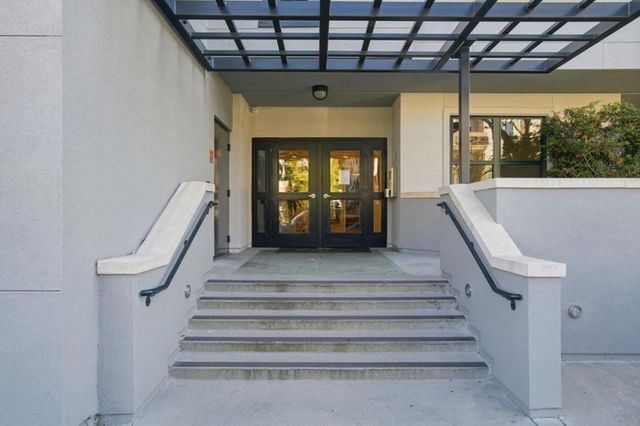 222 8th Avenue 306, San Mateo, CA 94401