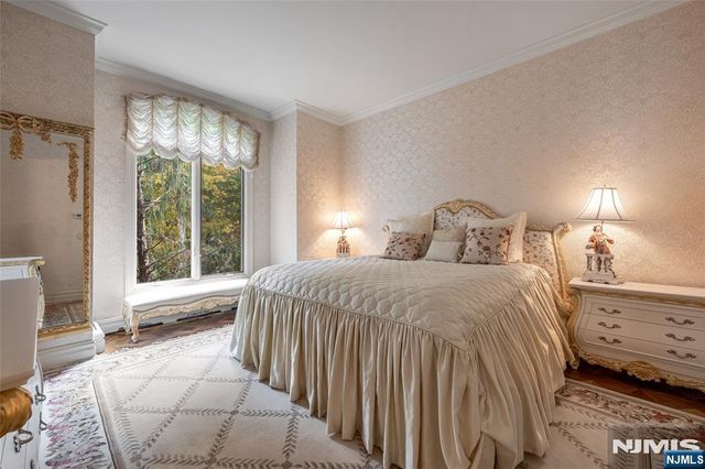 13 Great Hall Road, Mahwah, NJ 07430