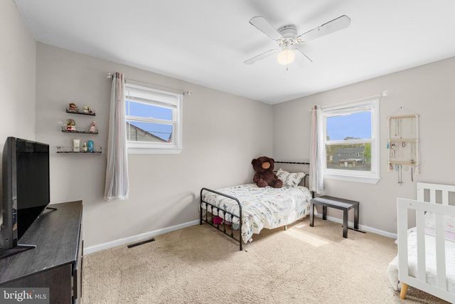 1001 BRADFORD DR, Williamstown, NJ 08094