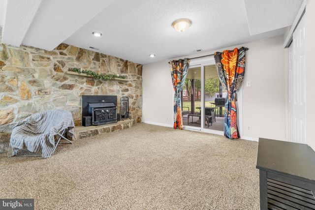 1001 BRADFORD DR, Williamstown, NJ 08094