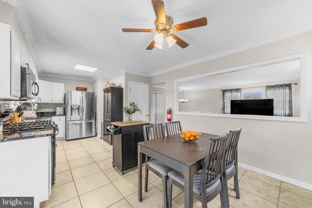 1001 BRADFORD DR, Williamstown, NJ 08094