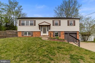 1001 BRADFORD DR, Williamstown, NJ 08094