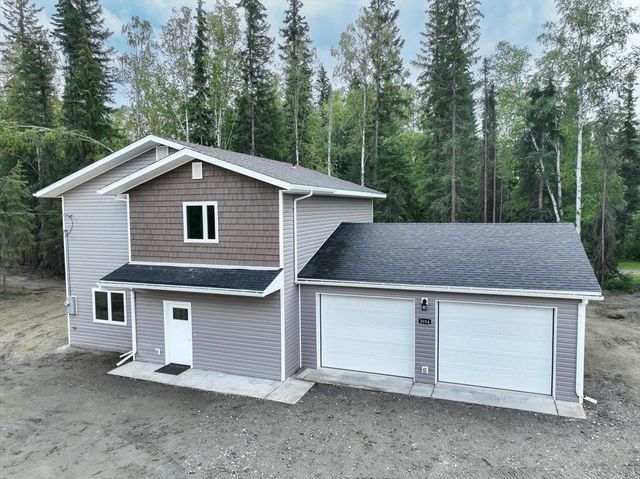 3054 PSALMS BLVD, North Pole, AK 99705