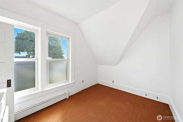 2415 F Street, Bellingham, WA 98225