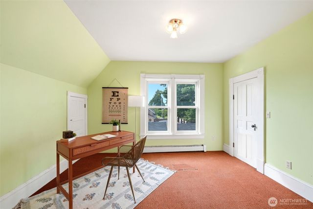 2415 F Street, Bellingham, WA 98225