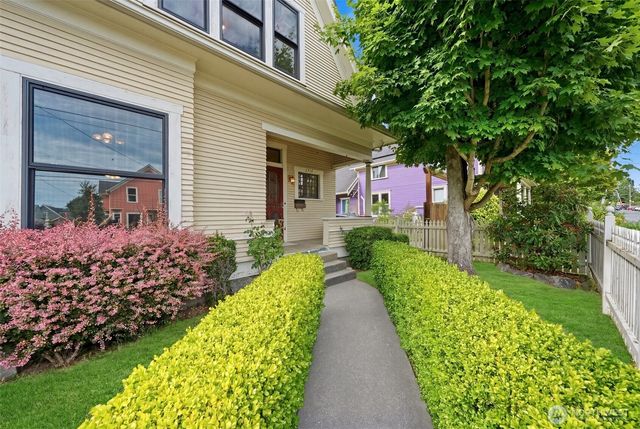 2415 F Street, Bellingham, WA 98225