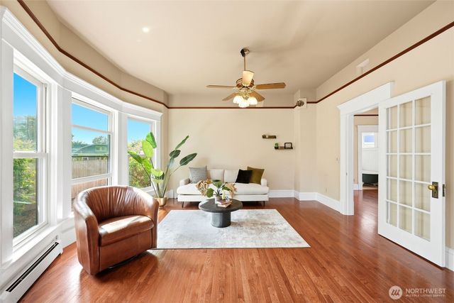 2415 F Street, Bellingham, WA 98225