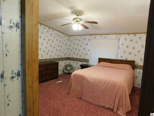 14 Heather Rd., Kuttawa, KY 42055
