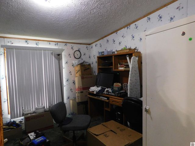 14 Heather Rd., Kuttawa, KY 42055