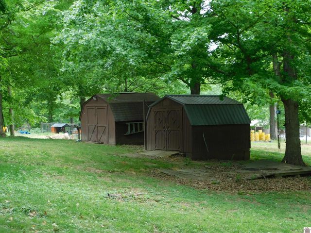 14 Heather Rd., Kuttawa, KY 42055