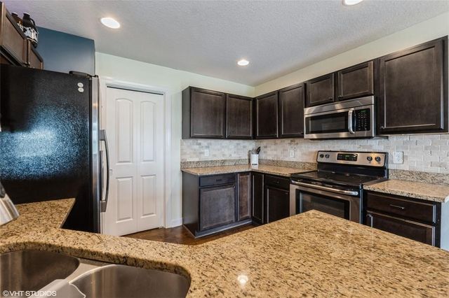 222 NW Abbie Drive, Ankeny, IA 50023