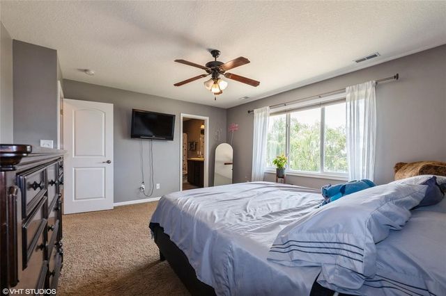 222 NW Abbie Drive, Ankeny, IA 50023