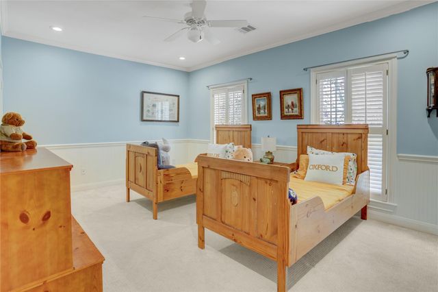 6703 Rutgers Avenue, Houston, TX 77005