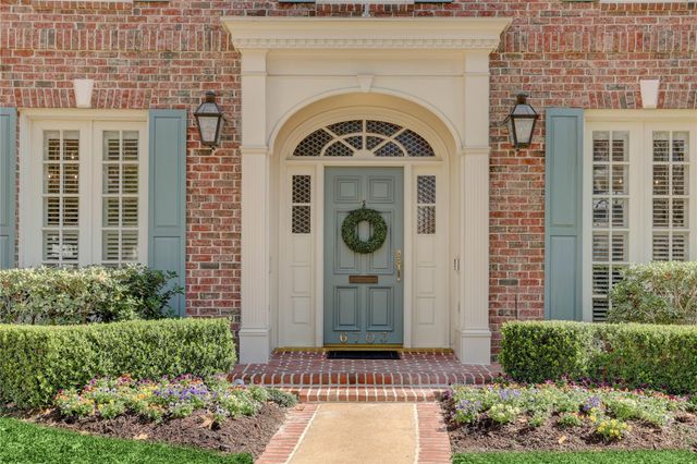 6703 Rutgers Avenue, Houston, TX 77005