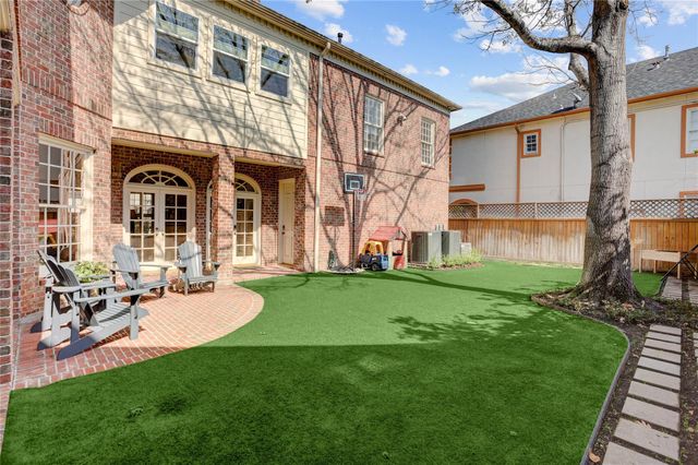 6703 Rutgers Avenue, Houston, TX 77005