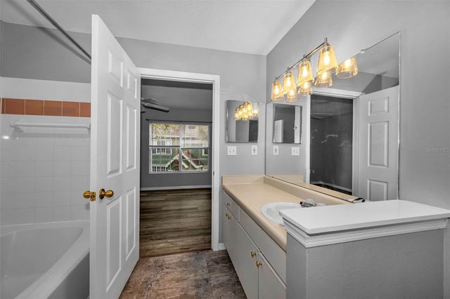 9078 LAKE CHASE ISLAND WAY 9078, Tampa, FL 33626