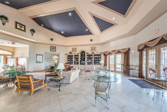 9078 LAKE CHASE ISLAND WAY 9078, Tampa, FL 33626